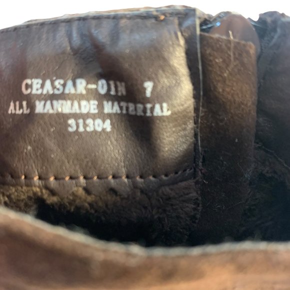 Bamboo Caesar Brown Suede Zip Up Wedge Booties Size 7 - Picture 9 of 9